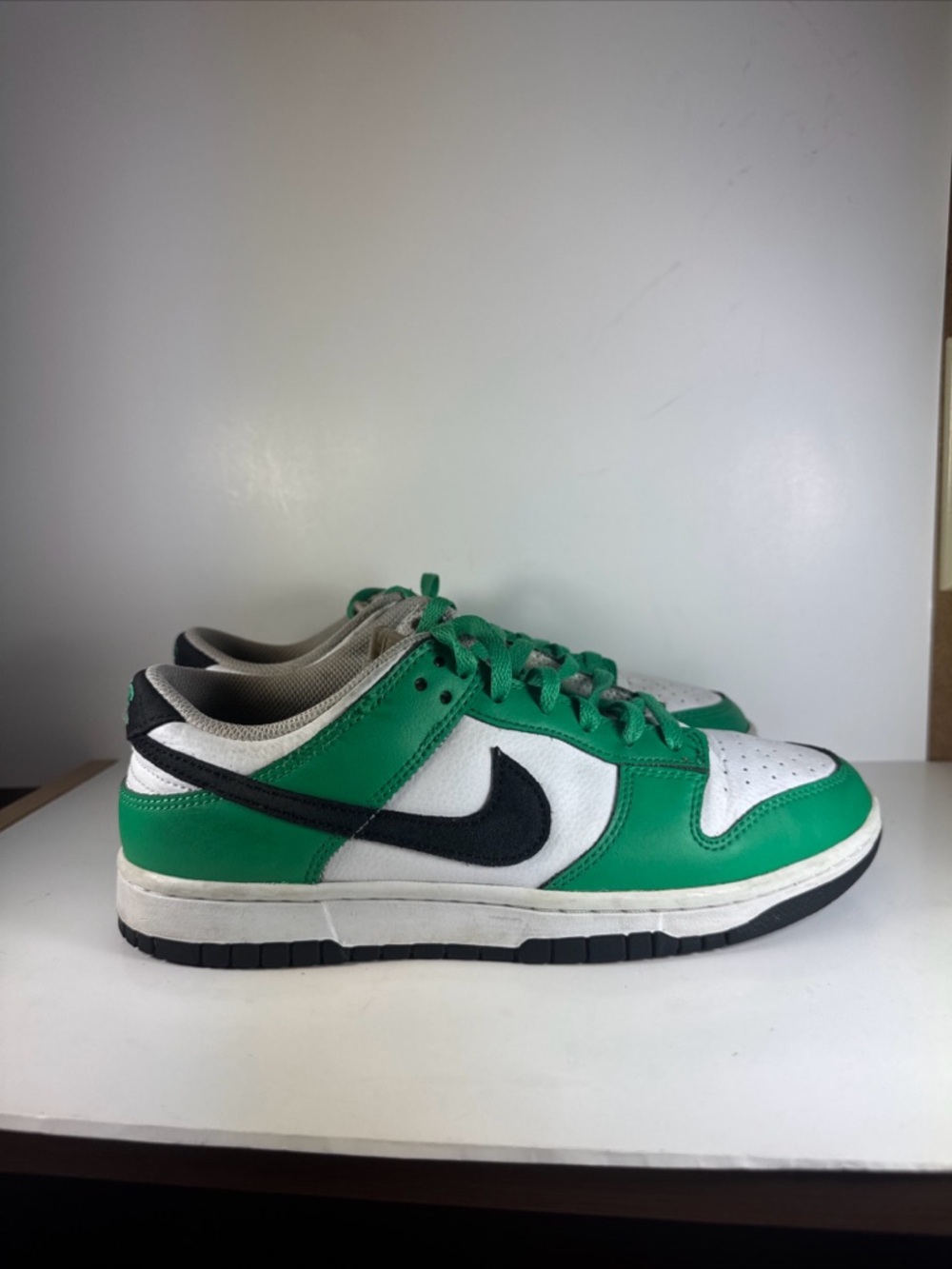 Nike Dunk Low Stadium Green White Size 9 Women’s Sneakers Celtics